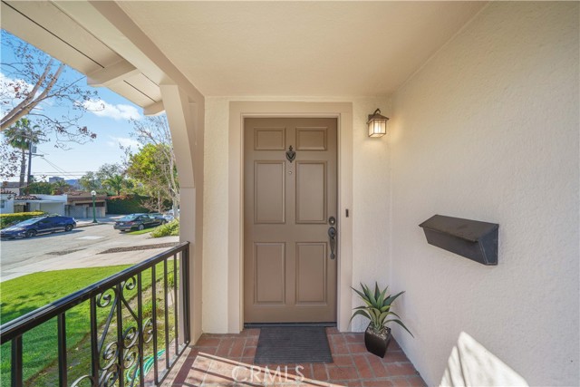 945 Cabrillo Drive photo 5