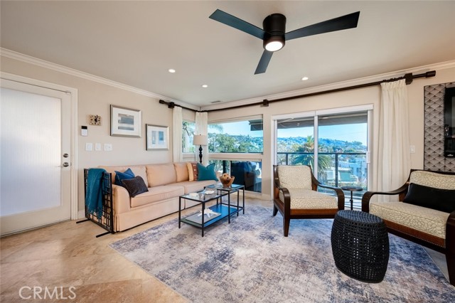 Detail Gallery Image 7 of 33 For 174 Cliff Dr #F,  Laguna Beach,  CA 92651 - 2 Beds | 2 Baths