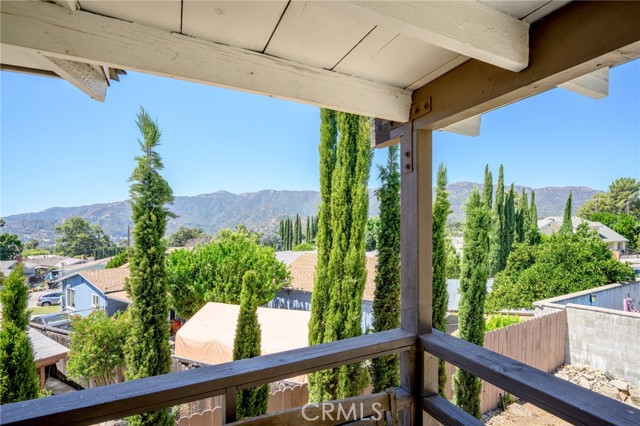 Detail Gallery Image 18 of 25 For 2526 Foothill Bld #1/2,  La Crescenta,  CA 91214 - 2 Beds | 1 Baths