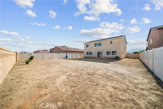 Detail Gallery Image 29 of 43 For 731 Winding Trl, San Jacinto,  CA 92582 - 4 Beds | 3 Baths