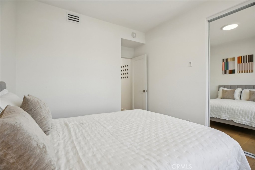 A8157Df7 A930 46Dd 89Ec 14A70441Daba 15 Waterway #11, Irvine, Ca 92614 &Lt;Span Style='BackgroundColor:transparent;Padding:0Px;'&Gt; &Lt;Small&Gt; &Lt;I&Gt; &Lt;/I&Gt; &Lt;/Small&Gt;&Lt;/Span&Gt;