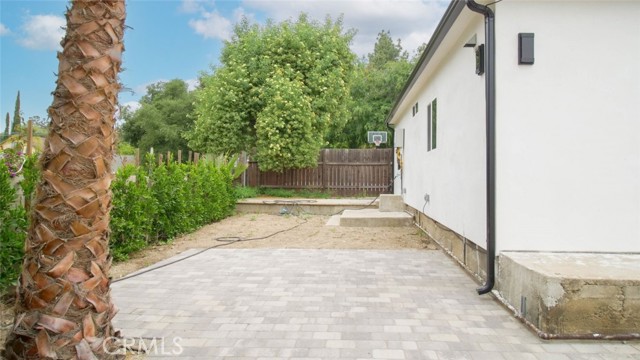 10041 Leona Street photo 5