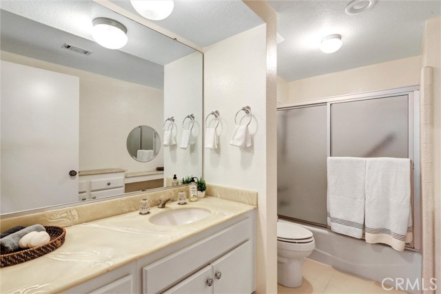 Detail Gallery Image 17 of 22 For 4214 Apricot Dr #4214,  Irvine,  CA 92618 - 1 Beds | 1 Baths