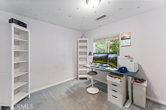 Detail Gallery Image 12 of 25 For 572 W Montana St, Pasadena,  CA 91103 - 4 Beds | 2 Baths