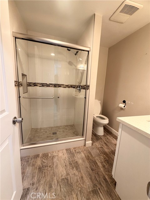 Detail Gallery Image 24 of 33 For 18631 Warren, Tustin,  CA 92780 - 2 Beds | 2 Baths