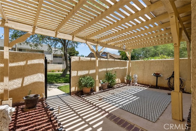 Front Image Thumbnail for CRSR26069943