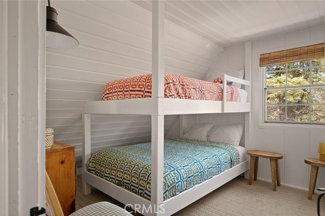 Detail Gallery Image 28 of 34 For 300 Terrace Rd, Lake Arrowhead,  CA 92352 - 2 Beds | 1/1 Baths