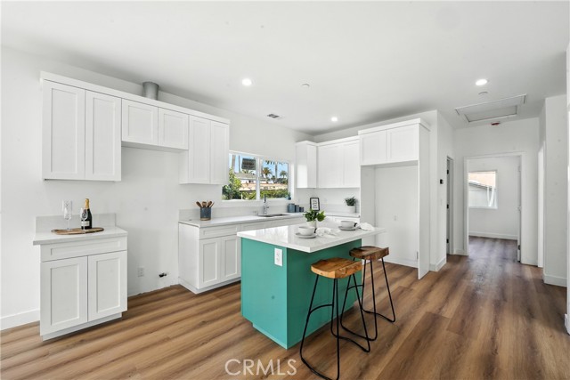 3031 3033 Vineyard Avenue, Los Angeles CA: https://media.crmls.org/medias/a81916a8-cf40-4904-89c4-f066b83ba76d.jpg