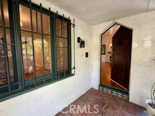 Detail Gallery Image 7 of 39 For 2335 Overland, Los Angeles,  CA 90064 - 3 Beds | 1/1 Baths