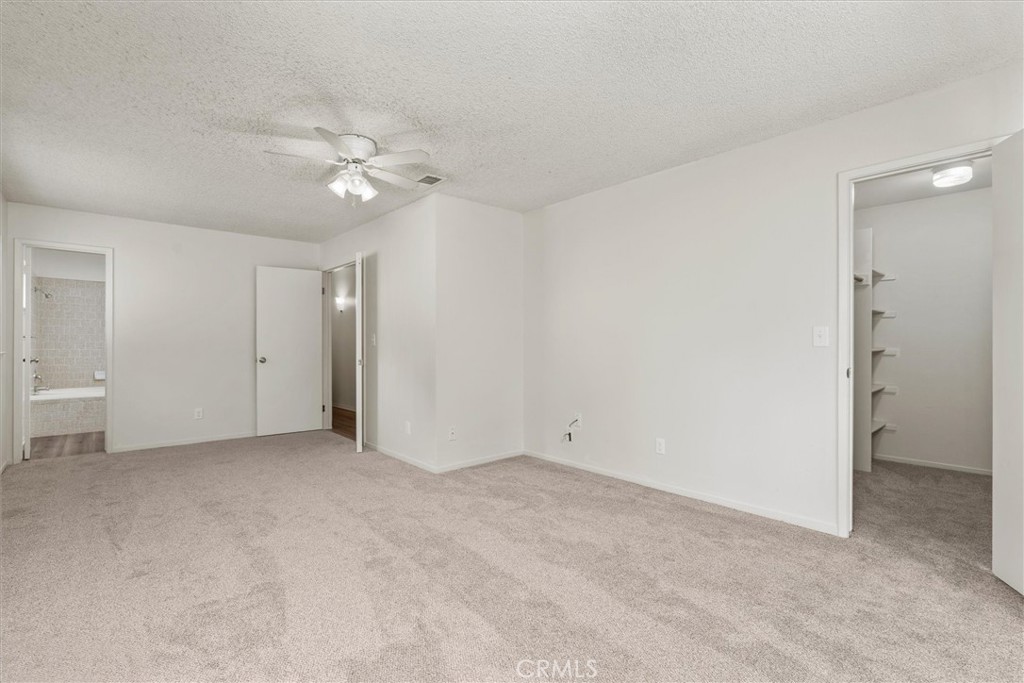 https://media.crmls.org/medias/a8196586-fed7-4d92-9d0d-7a253a8f21c1.jpg?preset=X-Large