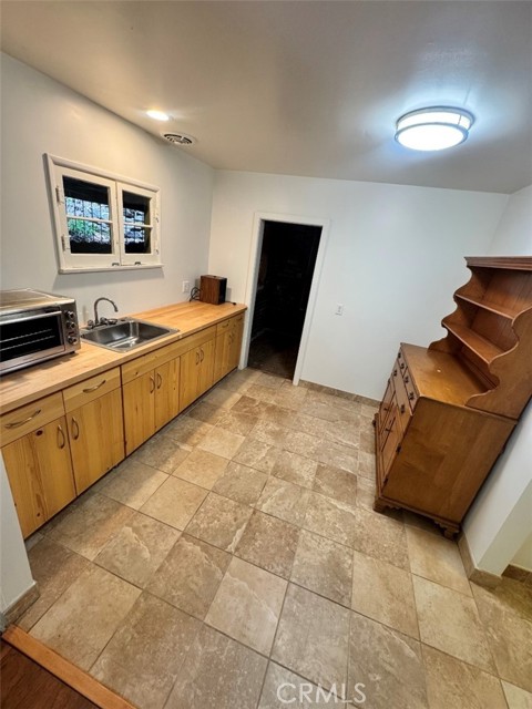 34956 Bouquet Canyon Road, Saugus CA: https://media.crmls.org/medias/a81970da-015f-4a68-a009-d9b572261f29.jpg