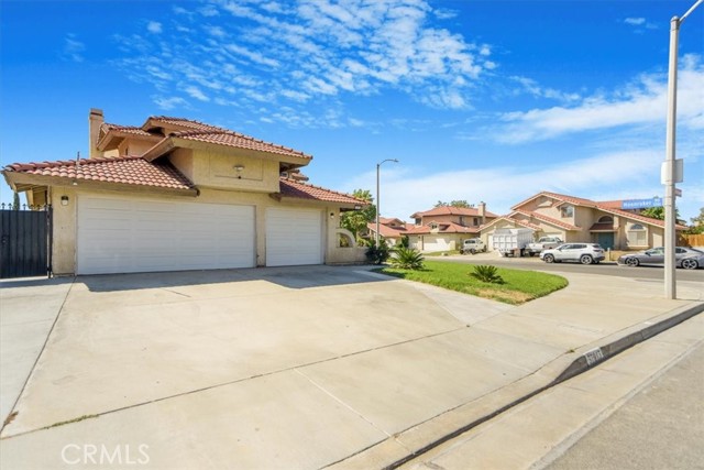 37913 53rd E Street, Palmdale CA: https://media.crmls.org/medias/a81a0ae1-678b-484e-b4b8-bb719c5b4e76.jpg