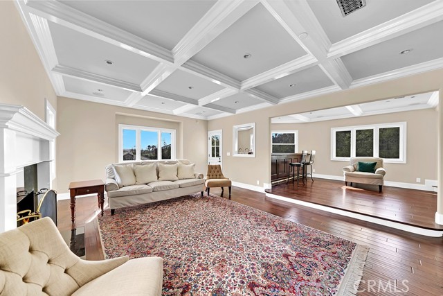 Detail Gallery Image 20 of 71 For 1962 Lower Lake Dr, North Tustin,  CA 92705 - 6 Beds | 7/1 Baths