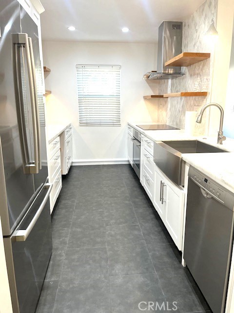 8110 Canby, Reseda CA: https://media.crmls.org/medias/a81b669b-a977-4918-9556-74c1a04636f9.jpg