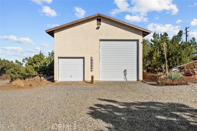 Detail Gallery Image 38 of 54 For 8676 Sky Line Dr, Pinon Hills,  CA 92372 - 3 Beds | 2/1 Baths