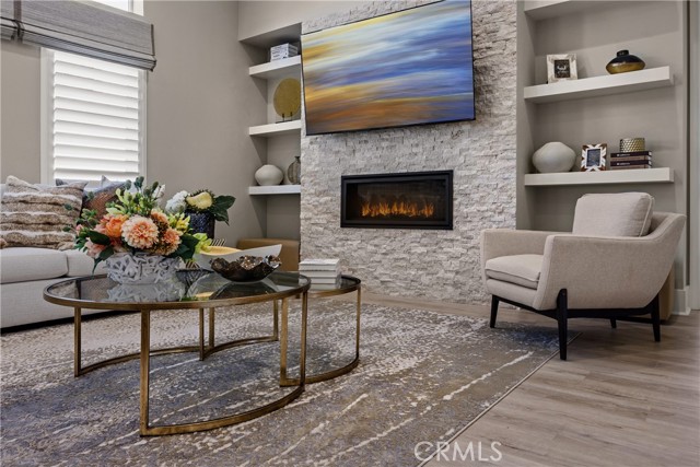 Detail Gallery Image 4 of 20 For 6548 Canyon Oaks Dr, Simi Valley,  CA 93063 - 4 Beds | 3/1 Baths