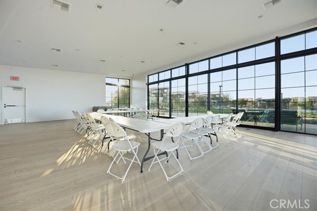 Detail Gallery Image 49 of 55 For 27321 Bear Creek Ln, Valencia,  CA 91381 - 4 Beds | 3/1 Baths