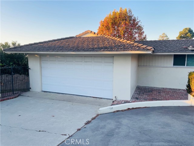 Detail Gallery Image 2 of 16 For 705 Yarmouth Rd, Palos Verdes Estates,  CA 90274 - 4 Beds | 3 Baths