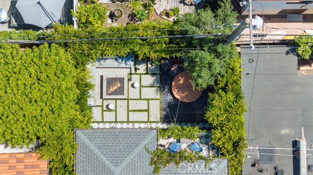 Detail Gallery Image 9 of 49 For 520 2nd St, Manhattan Beach,  CA 90266 - 4 Beds | 3 Baths