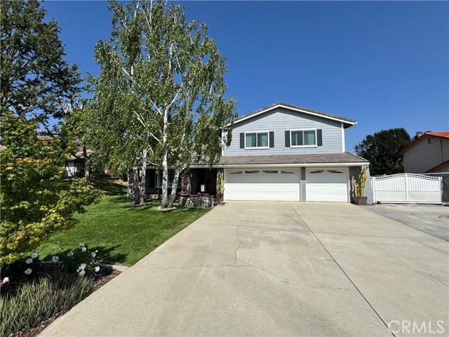 Detail Gallery Image 2 of 7 For 2244 N 1st Ave, Upland,  CA 91784 - 4 Beds | 2 Baths