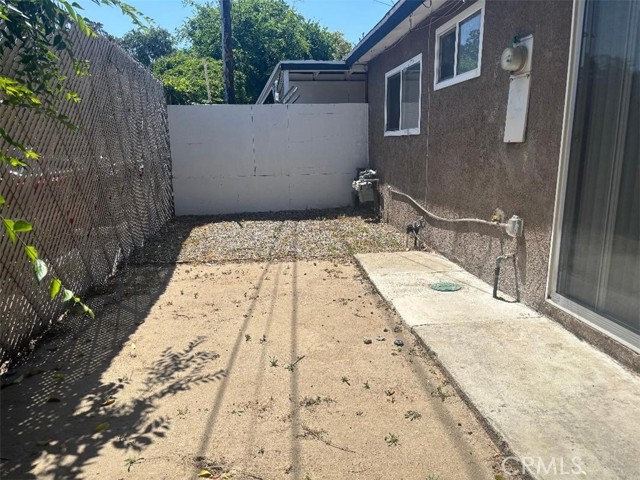 640 N Third Avenue, Upland CA: https://media.crmls.org/medias/a82048cd-cd17-4f6b-9729-10dffff31e73.jpg