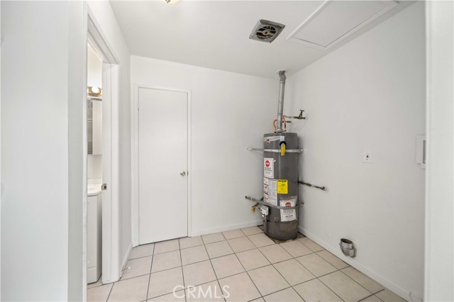 Detail Gallery Image 7 of 19 For 2165 Sweetbrier St, Palmdale,  CA 93550 - 4 Beds | 2 Baths