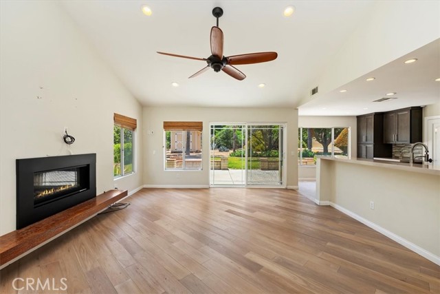 10854 Beltramo Circle, Riverside CA: https://media.crmls.org/medias/a820d03a-ffbf-48dd-b4bb-cef49d8ffc12.jpg