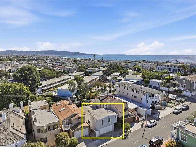 Detail Gallery Image 47 of 52 For 436 1st St, Manhattan Beach,  CA 90266 - 4 Beds | 2/1 Baths