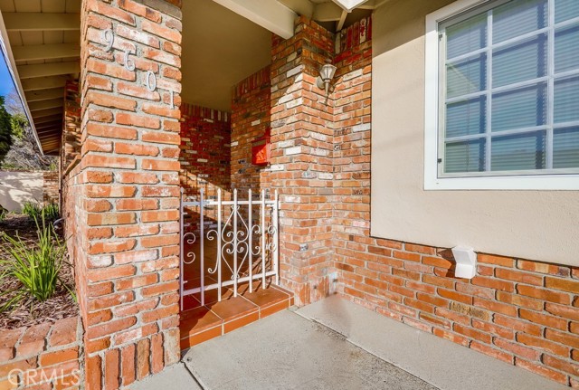 Detail Gallery Image 3 of 36 For 9601 Stanford Ave, Garden Grove,  CA 92841 - 4 Beds | 2 Baths