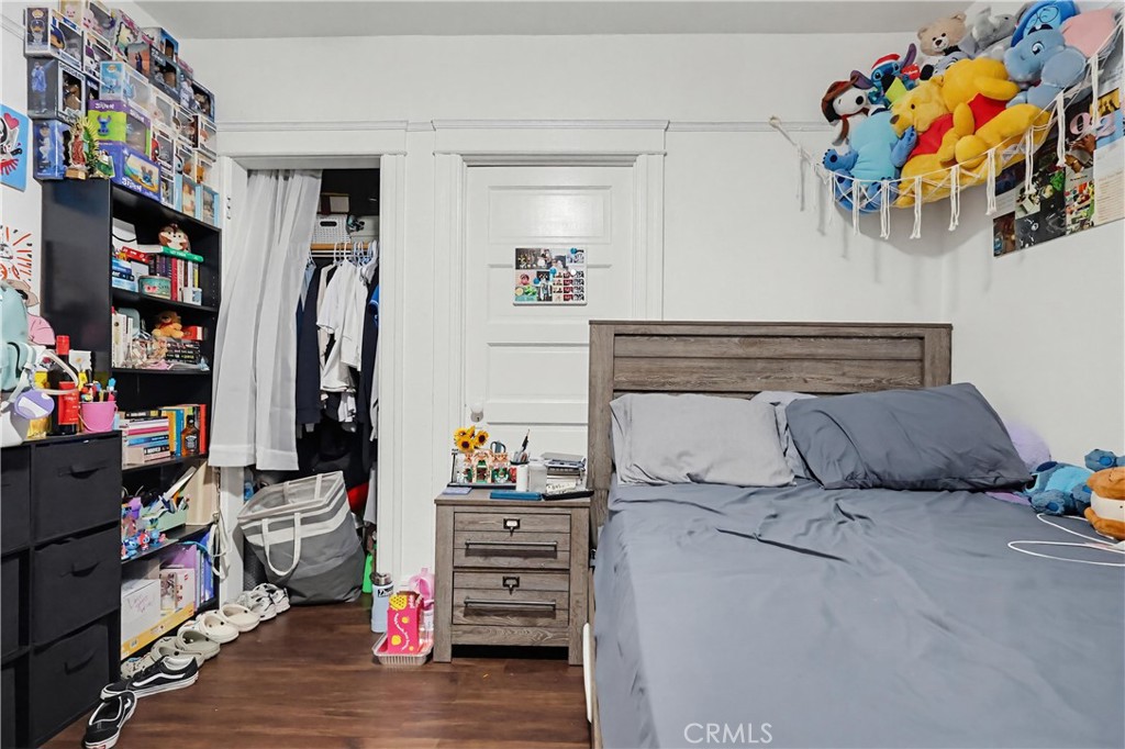 https://media.crmls.org/medias/a8226198-eafa-4e40-9210-bb1677375c56.jpg?preset=X-Large