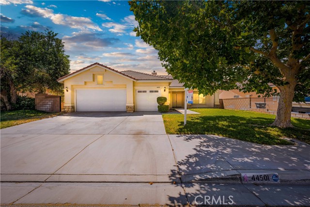 Detail Gallery Image 1 of 1 For 44501 37th St, Lancaster,  CA 93536 - 3 Beds | 2 Baths