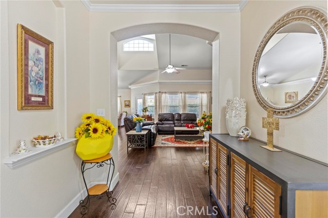 17 Pleasant Oak Lane, Oroville CA: https://media.crmls.org/medias/a8239e70-514f-4d8b-9e06-75a8b1012092.jpg