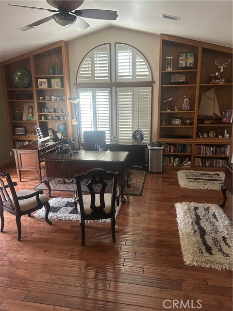 18995 APPALOOSA Road, Apple Valley CA: https://media.crmls.org/medias/a823c118-b605-4a5e-b334-9871527d728e.jpg