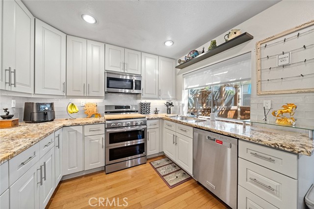 Detail Gallery Image 16 of 35 For 7891 Basile Ct, Fontana,  CA 92336 - 4 Beds | 2/1 Baths