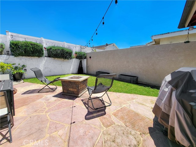 Detail Gallery Image 21 of 32 For 401 Avenue F, Redondo Beach,  CA 90277 - 3 Beds | 2 Baths