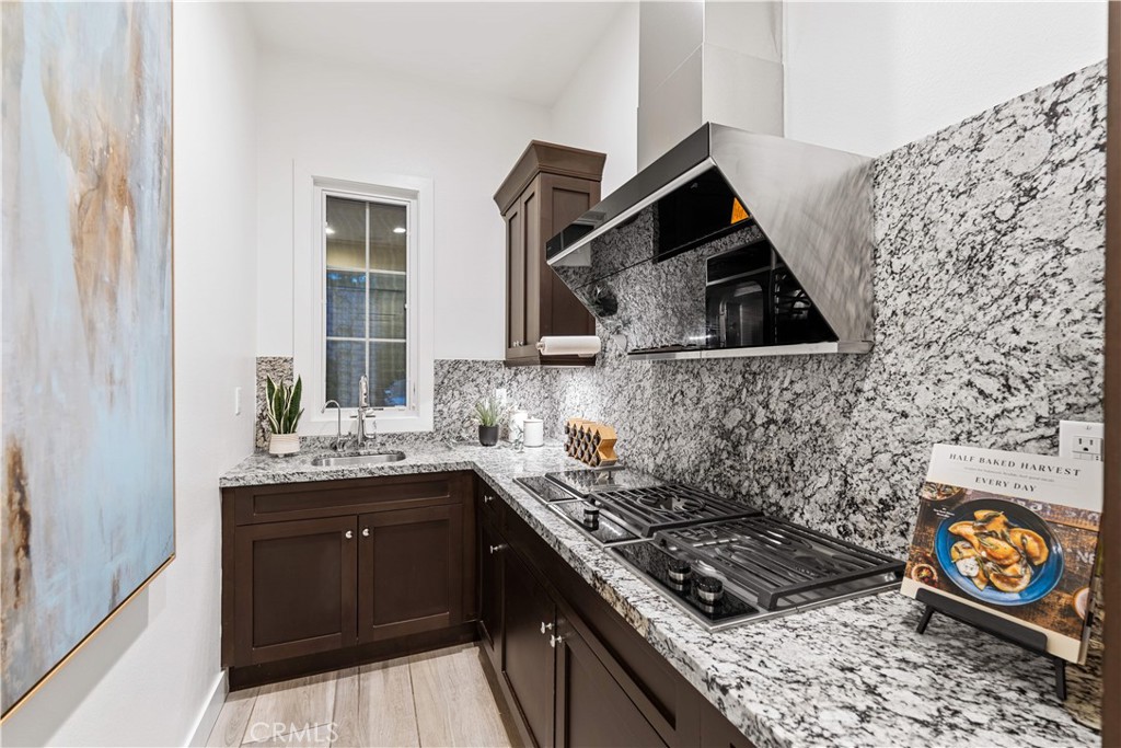 MLS #OC26128917 image #19