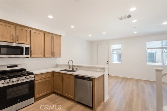 Detail Gallery Image 4 of 25 For 32367 Tannat, Temecula,  CA 92591 - 3 Beds | 2 Baths