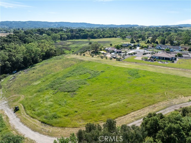 Detail Gallery Image 7 of 38 For 8 Championship Lane, Templeton,  CA 93465 - – Beds | – Baths
