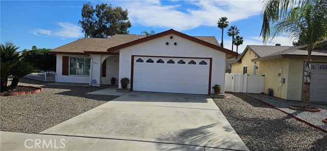 Detail Gallery Image 4 of 26 For 2431 El Rancho Cir, Hemet,  CA 92545 - 2 Beds | 2 Baths