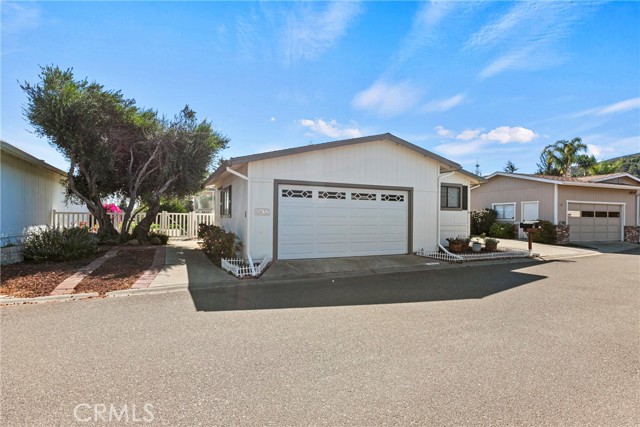 Detail Gallery Image 19 of 29 For 1637 Gathe Dr #32,  San Luis Obispo,  CA 93405 - 2 Beds | 2 Baths