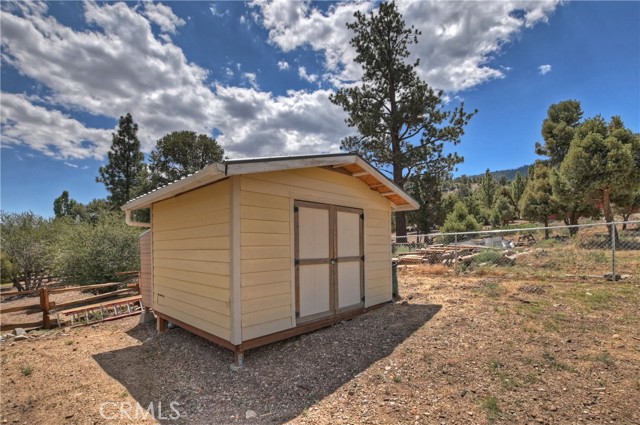 Detail Gallery Image 45 of 50 For 1215 Valley View Dr, Big Bear City,  CA 92314 - 5 Beds | 3/1 Baths