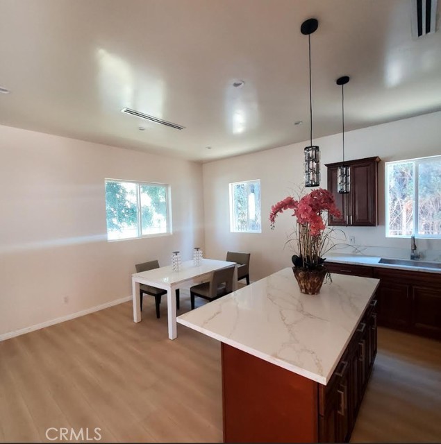 Detail Gallery Image 13 of 35 For 3765 Globe Ave, Los Angeles,  CA 90066 - – Beds | – Baths