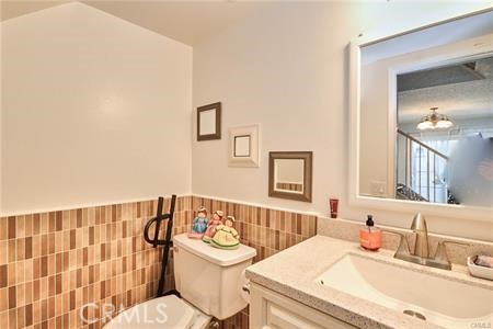 Detail Gallery Image 16 of 22 For 21836 Stonepine, Diamond Bar,  CA 91765 - 3 Beds | 2 Baths