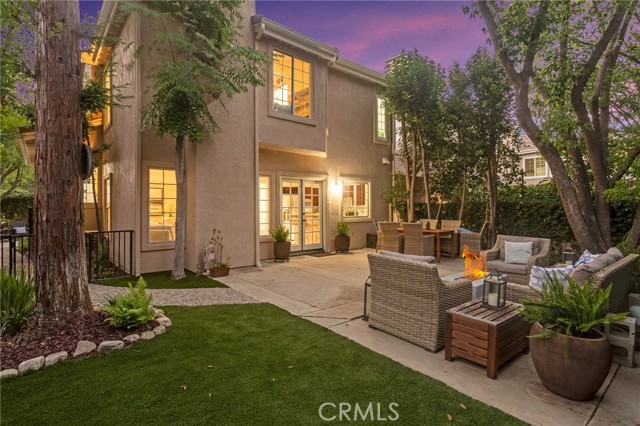 954 Blue Mountain Circle photo 1