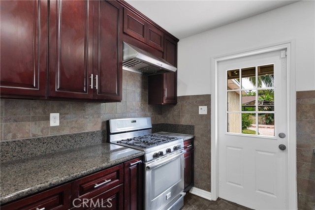 Detail Gallery Image 12 of 38 For 5395 Granada Ave, Riverside,  CA 92504 - 4 Beds | 2 Baths