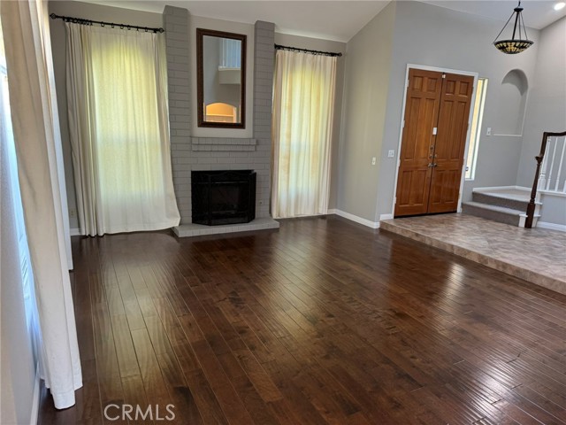 Detail Gallery Image 5 of 20 For 1990 Willowbrook, Oceanside,  CA 92056 - 4 Beds | 3 Baths