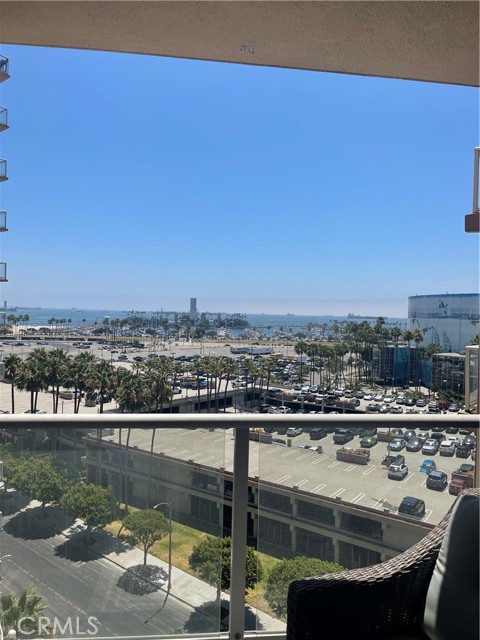 388 E Ocean Boulevard, Long Beach CA: https://media.crmls.org/medias/a829162d-7f5a-43fb-b622-dbf7156071f5.jpg