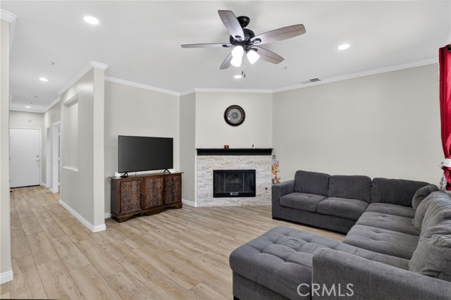Detail Gallery Image 15 of 47 For 7358 Meade Ct, Fontana,  CA 92336 - 4 Beds | 2/1 Baths