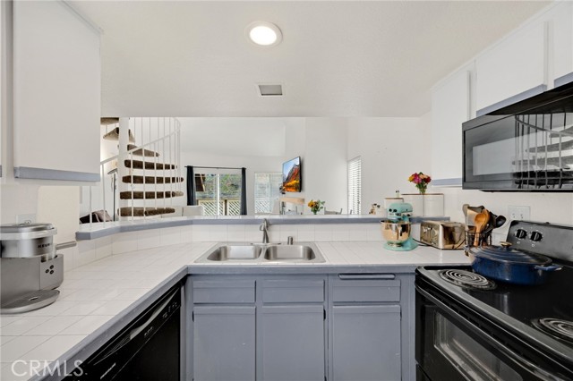 Detail Gallery Image 6 of 29 For 3727 Legato Ct, Pomona,  CA 91766 - 1 Beds | 1 Baths