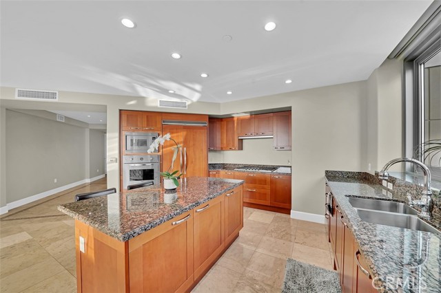 Detail Gallery Image 14 of 36 For 5124 Scholarship, Irvine,  CA 92612 - 2 Beds | 2/1 Baths